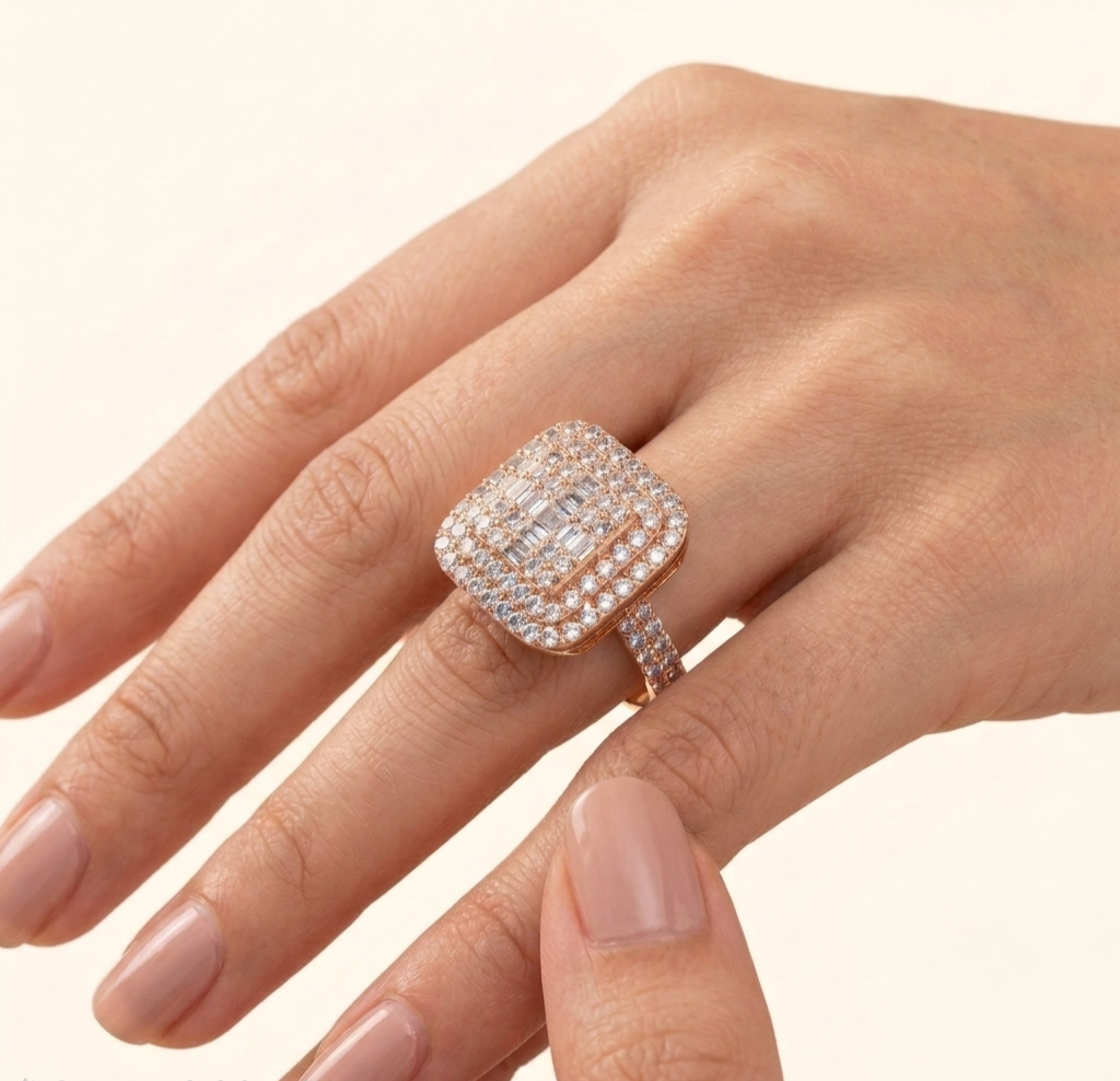 Bague Femme Or Rose 18 Carats avec Diamants Naturels – Bague Pavée Luxe au Design Géométrique