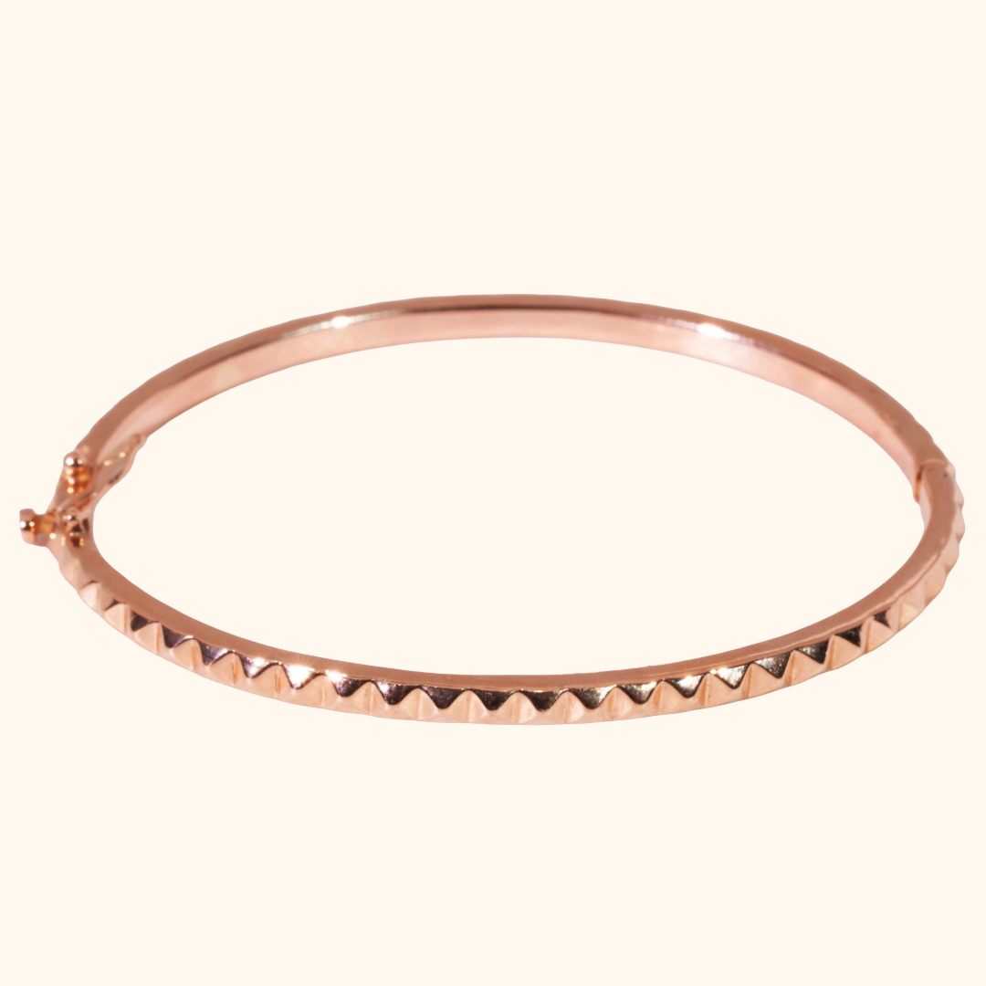 Bracelet Jonc Femme en Or Rose – Bracelet Rigide Élégant avec Finition Texturée