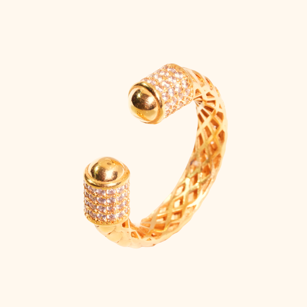 Bague Manchette Ouverte en Or Jaune 18K – Design Audacieux et Éclat Contemporain