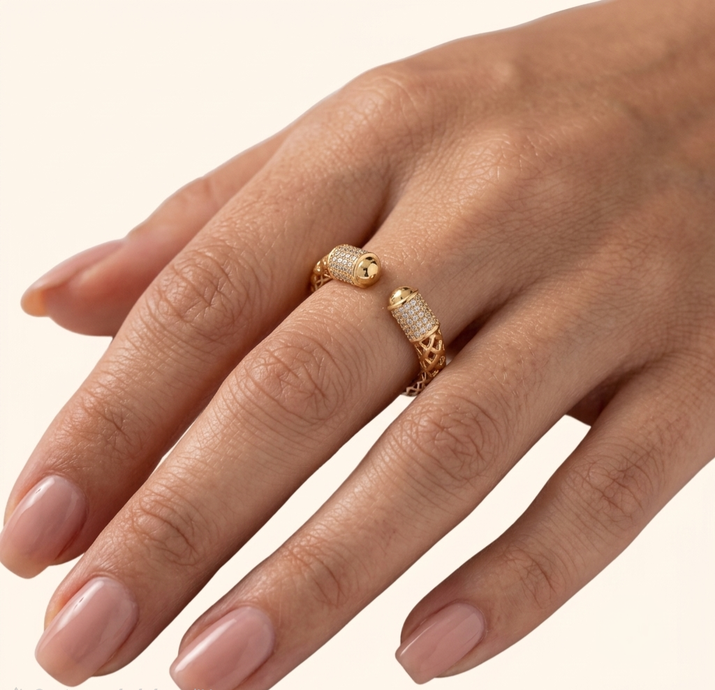 Bague Manchette Ouverte en Or Jaune 18K – Design Audacieux et Éclat Contemporain