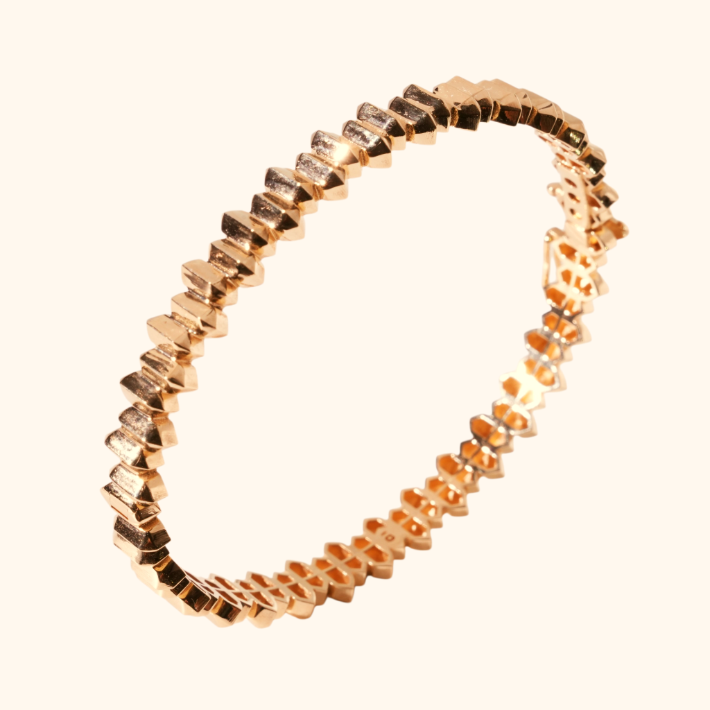 Bracelet Jonc Femme en Or Jaune 18K – Bracelet Rigide Géométrique à Finition Facettée