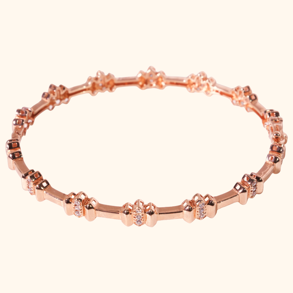 Bracelet Jonc Femme en Or Rose 18 Carats – Design Géométrique et Détails Scintillants