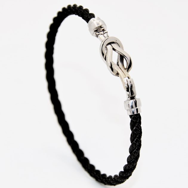 Bracelet homme en acier avec boucle en or 18K, design moderne et robuste.