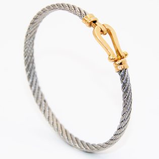 Bracelet homme en acier avec boucle en or 18K, design moderne et robuste.